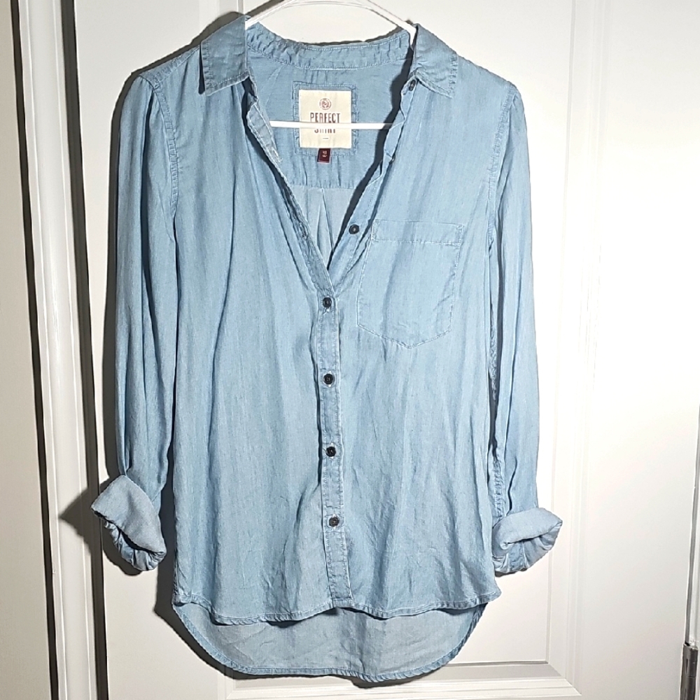 NWOT Soft Chambray Button-Up Shirt